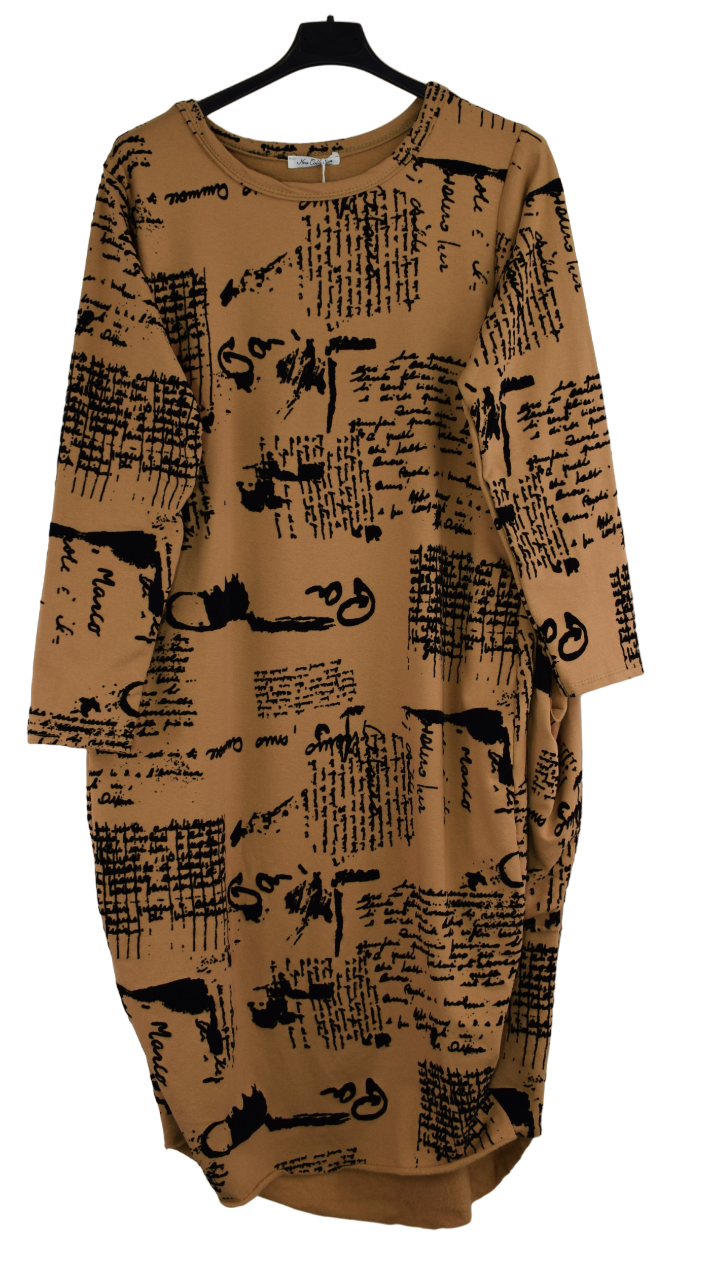 Ladies Italian lagenlook Warm Winter Script Design Midi Parachute Cocoon dress