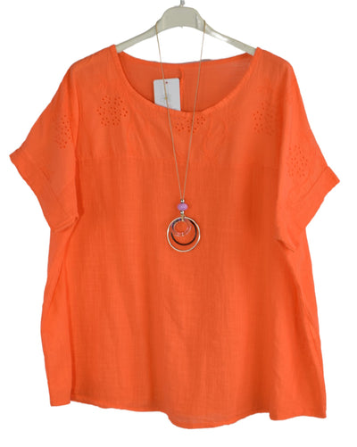 Lace Embroidery Detail Top with Necklace Summer Top Short Sleeves