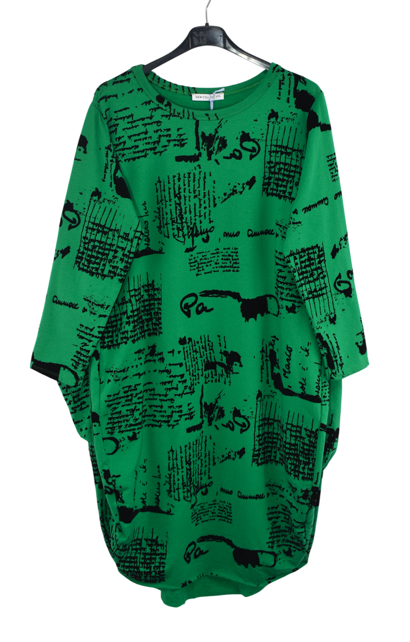 Ladies Italian lagenlook Warm Winter Script Design Midi Parachute Cocoon dress