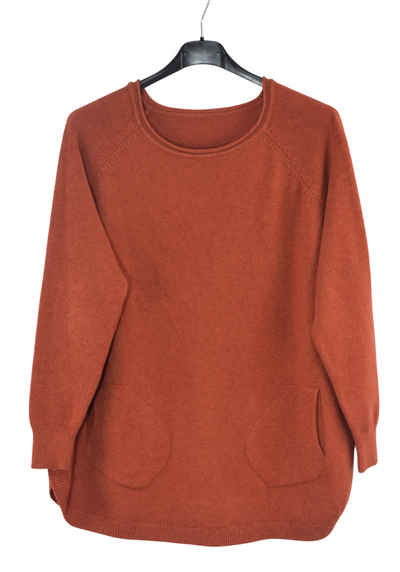 Ladies Italian Lagenlook Super Soft Side Button Detail Jumper with Pockets